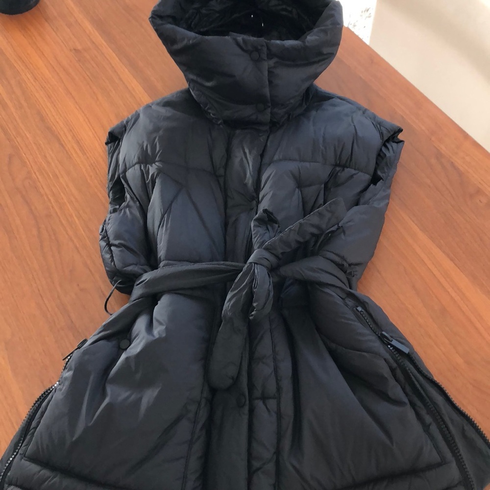 Zara Padded puffy vest